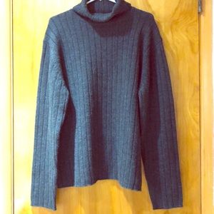 Banana Republic XL Men’s Grey Turtleneck Sweater